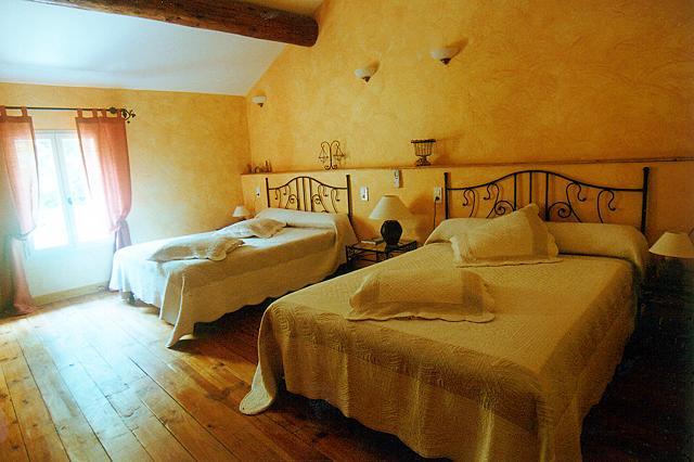 L'Oustau De Mistral Hotel Eyragues ห้อง รูปภาพ