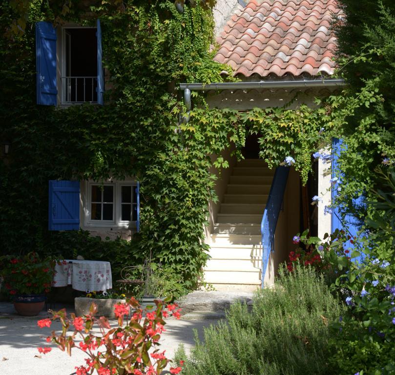 L'Oustau De Mistral Hotel Eyragues ภายนอก รูปภาพ